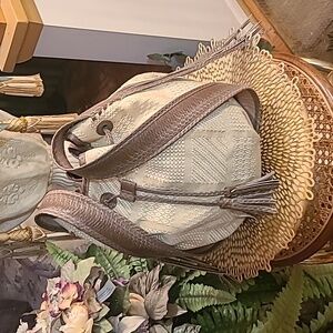 Danielle Nicole, New York Bucket Shoulder Strap Handbag